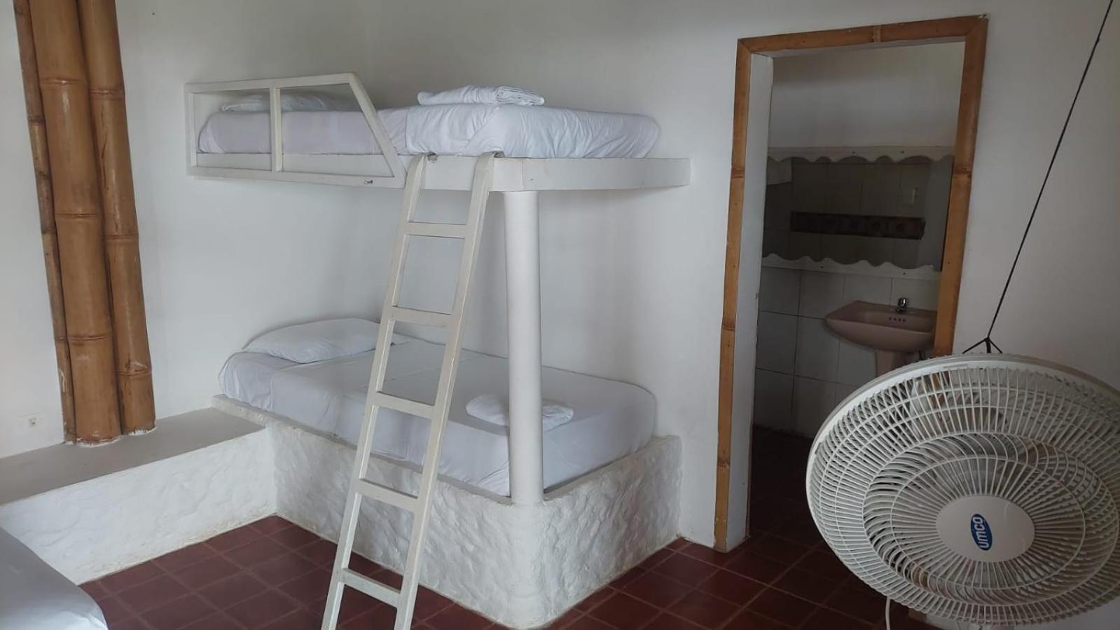 Caramba Hospedaje Hotel Tonsupa Kamer foto